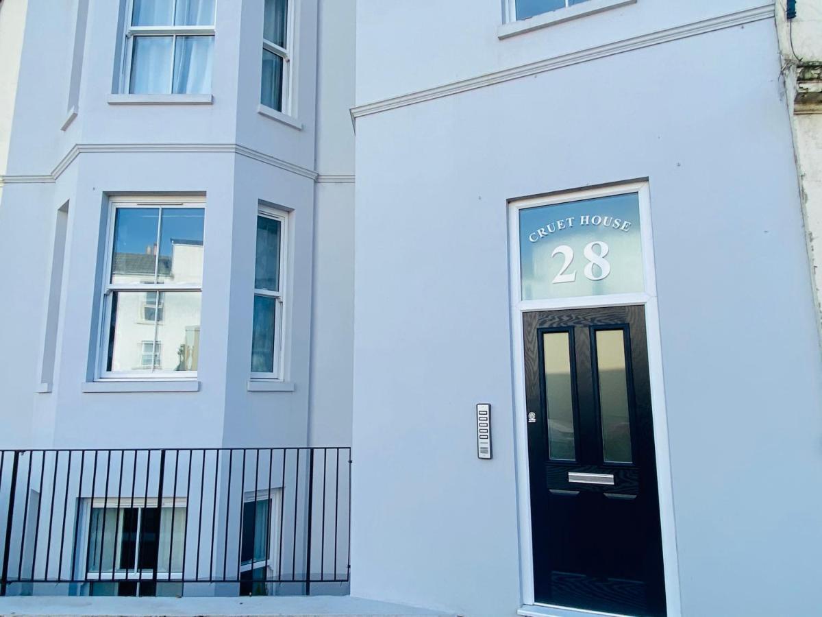 Stunning New Apartment Set In St Leonards On Sea Hollington  ภายนอก รูปภาพ